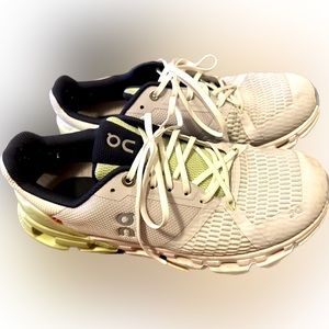 Oncloud Womens shoes